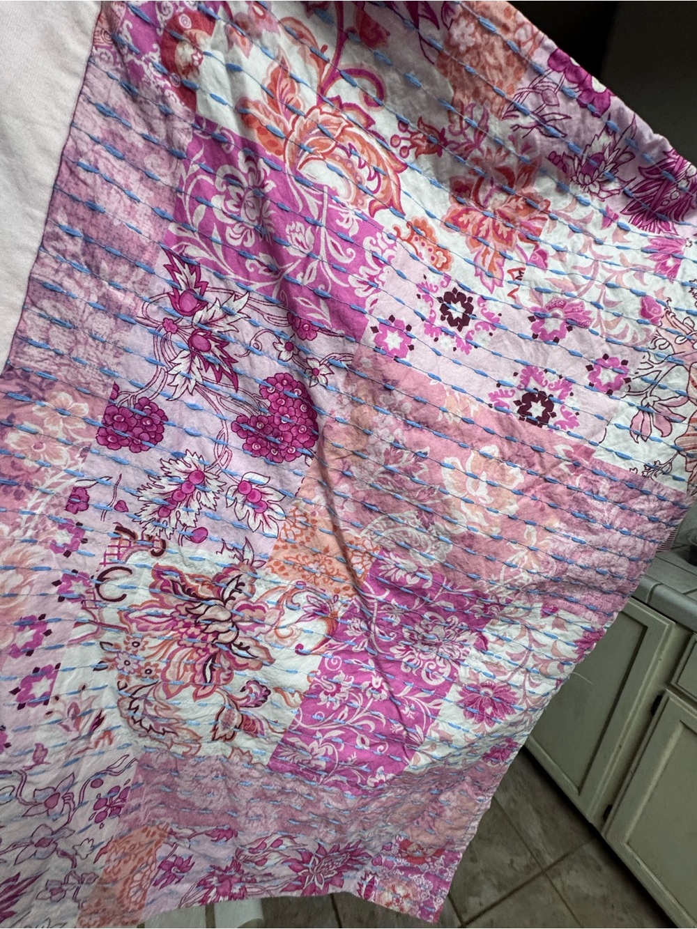 💖 Blue Velvet Elvis Pink Cadillac Poncho Top 💖 - Picture 6 of 9